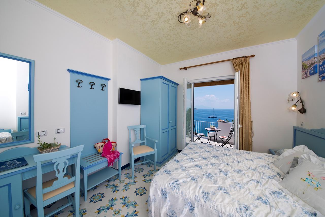 Hotel Giardino Delle Ninfe E La Fenice Ischia Exterior photo